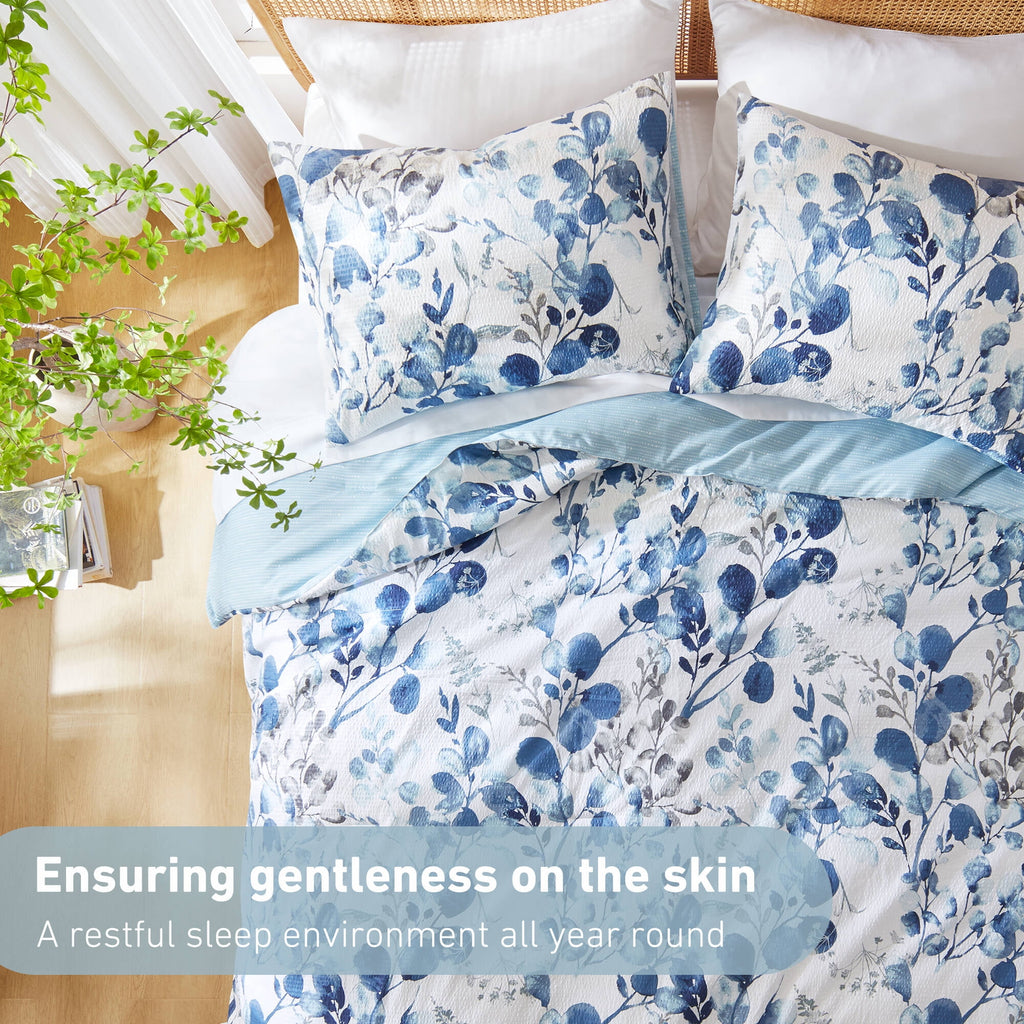 Regency Heights Full/Queen Comforter Sets, Reversible Seersucker Floral Bedding Sets, 3 Piece Lightweight Navy/Blue Botanical Flowers Comforter Bed Set with Pillow Shams