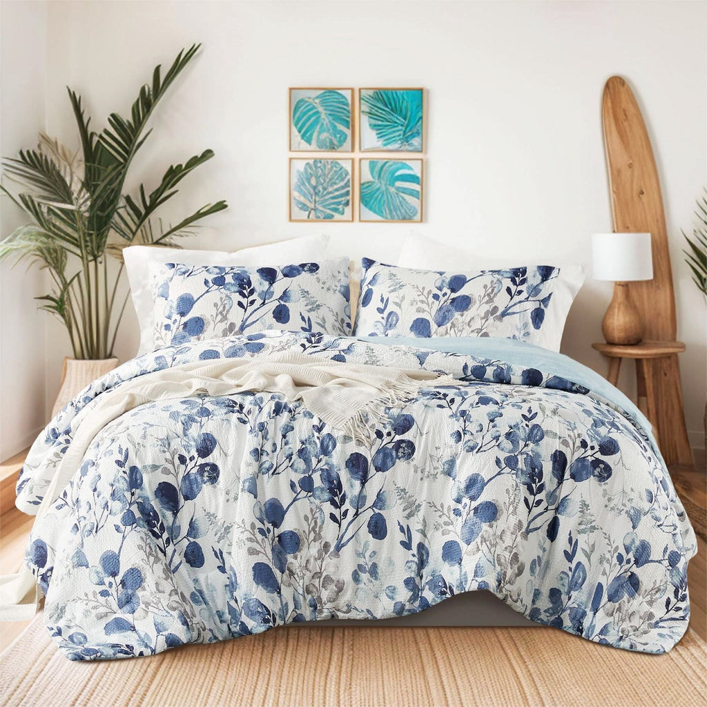 Regency Heights Full/Queen Comforter Sets, Reversible Seersucker Floral Bedding Sets, 3 Piece Lightweight Navy/Blue Botanical Flowers Comforter Bed Set with Pillow Shams